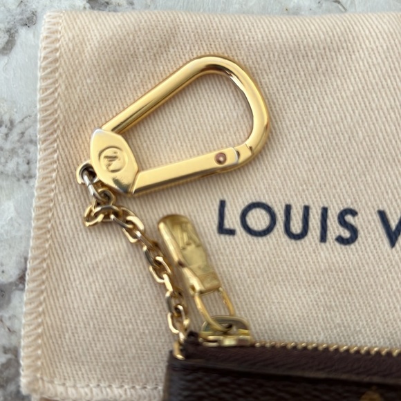 Authentic Louis Vuitton key pouch. - Picture 2 of 8